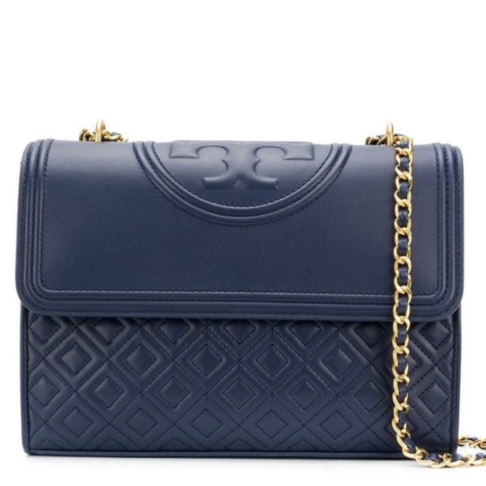 💙SOLD💙Authentic Tory Burch Tory Burch Blue Leather Medium
Fleming Shoulder Bag